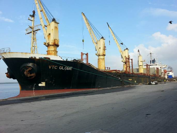 Tàu VTC GLOBE (tàu hàng rời)